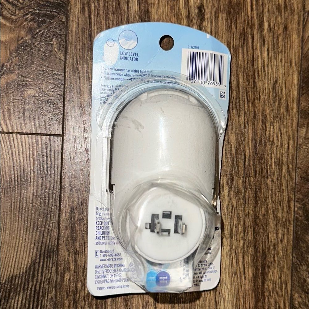 Home Febreeze Plug - Picture 2 of 3